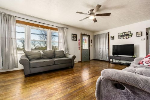 12924 Cleveland Rd, Pataskala OH 43062-8817 exterior