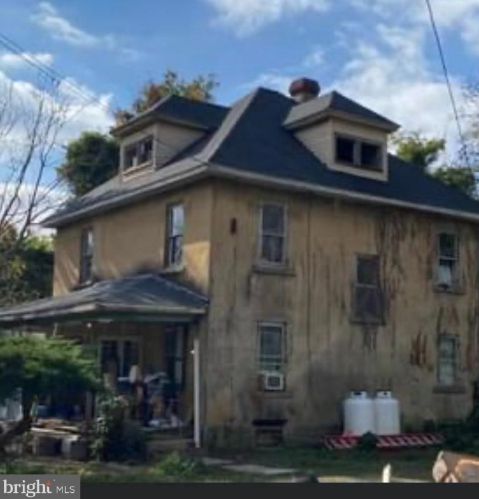 555 Hillendale Rd, Chadds Ford, PA 19317-9364