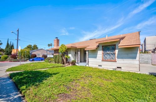 14955 Hartsook St, Van Nuys, CA 91403-1312