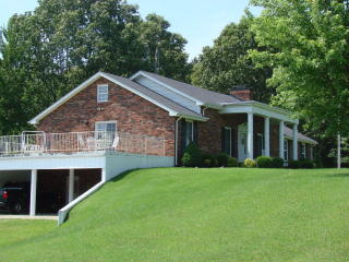 6125 Old Paris Murray Rd, Paris, TN 38242-7259