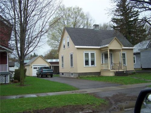 189 Groton Ave, Virgil, NY 13045-1835