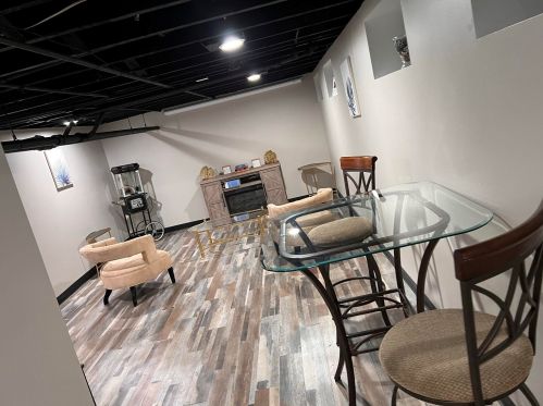 2576 45, Milwaukee WI 53219-3204 exterior