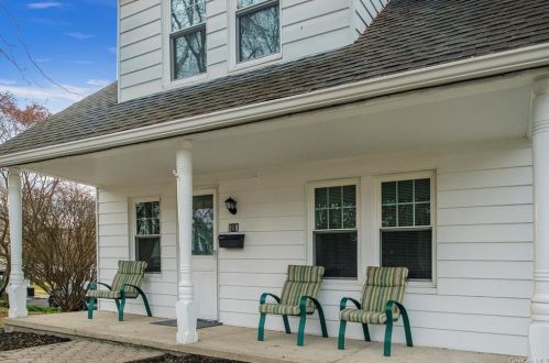 204 Centre St, Buchanan, NY 10511-1102