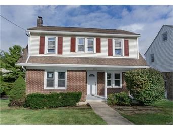 2339 Park Ave, Easton, PA 18045-2846