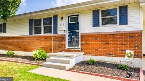 958 Buck Dr, Dover DE  19901-6650 exterior