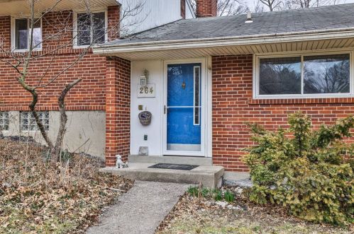 264 Fleming Rd, Cincinnati, OH 45215-2541
