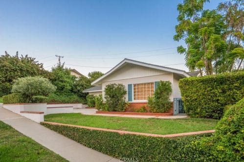 2105 Velez Dr, Rancho Palos Verdes CA  90275-1427 exterior