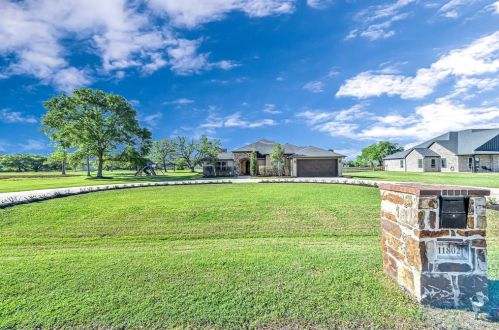 11802 Sun Ranch Dr, Richmond, TX 77469-9297