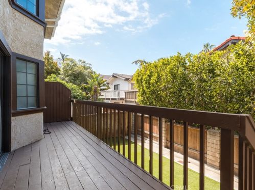 1613 Havemeyer Ln, Redondo Beach CA  90278-4714 exterior