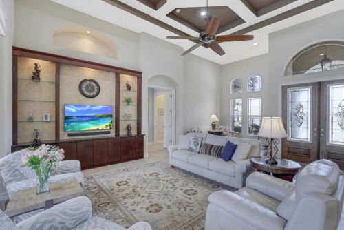 833 Magnolia Ct, Marco Island, FL 34145-2110