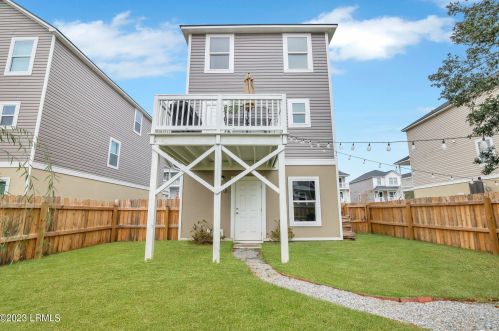 23 Island Breeze Ln, Beaufort SC  29907-1679 exterior