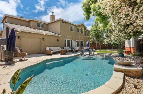 1729 Mable Ave, Modesto CA  95355-1241 exterior