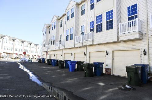54 Michael Dr, Tinton Falls NJ  07701-5341 exterior