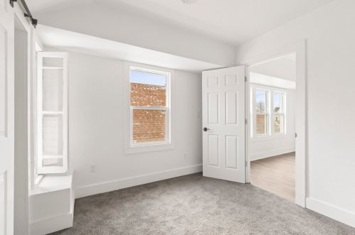 1639 79, Milwaukee WI 53219-1718 exterior