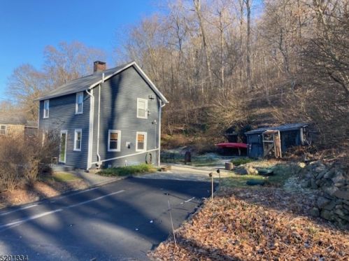 117 Forge Hill Rd, Glen Gardner, NJ 08826-3123