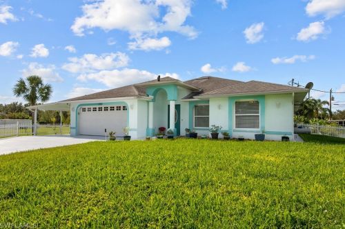 1303 Robert Ave, Lehigh Acres, FL 33972-2412