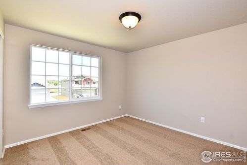 2637 Turquoise St, Loveland CO 80537-2033 exterior