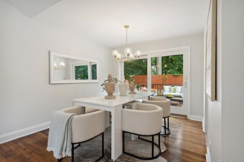 23 Brighton Pl, Stamford CT  06902-2501 exterior