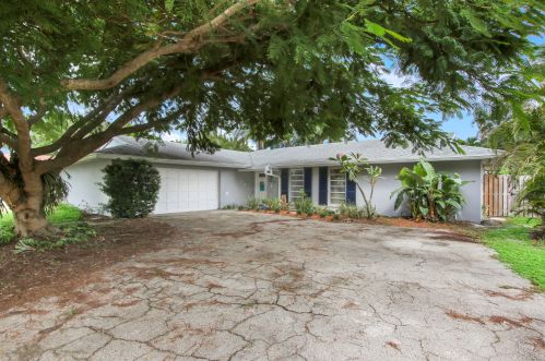 4375 Daffodil Cir, West Palm Beach, FL 33410-5413