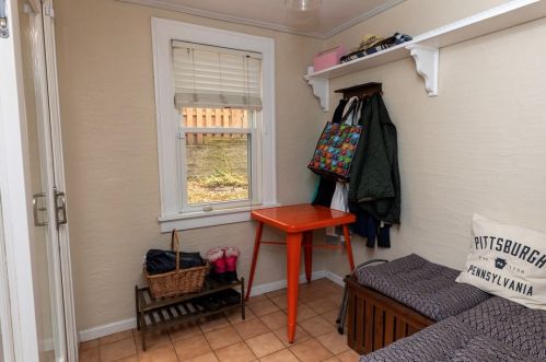 109 Race St, Pittsburgh PA  15218-1337 exterior