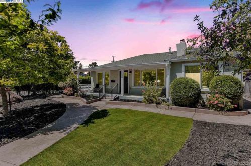 3335 Spring St, Redwood City, CA 94063-4262