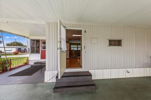 26216 Earl Rd, Bonita Springs, FL 34135-6522