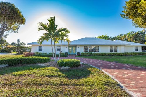 835 Canary Walk, Delray Beach, FL 33483-6103