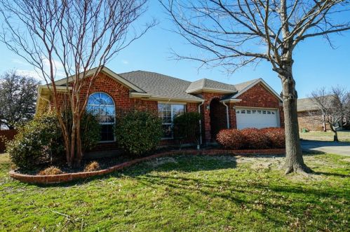 11823 Chaparral Dr, Frisco, TX 75035-6492