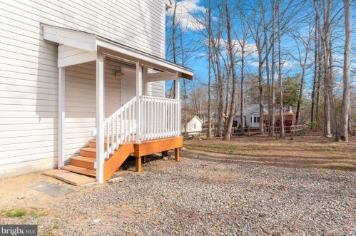 198 Land Or Dr, Ruther Glen VA  22546-1066 exterior