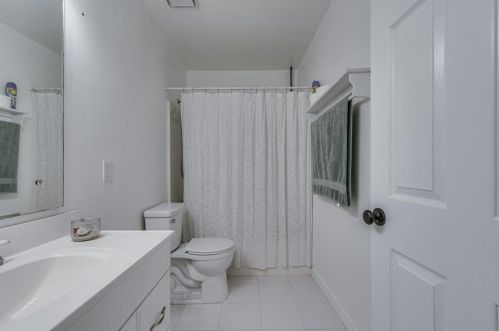 1511 Walnut Grv Rd, Midlothian TX  76065-4749 exterior