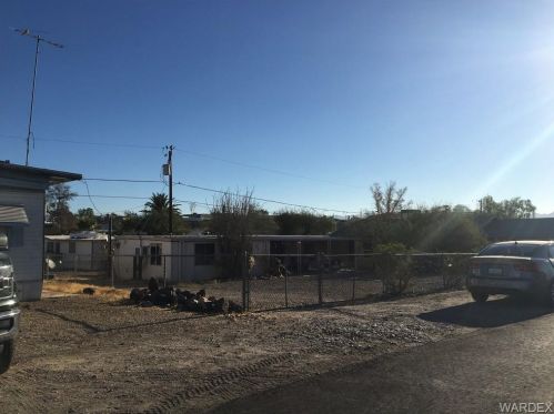 737 Swan Dr, Bullhead City, AZ 86442-5508