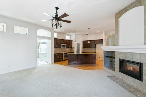 9247 Brown Rd, Elk Grove CA  95624-3917 exterior