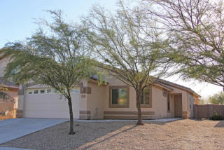 7136 Oakbank Dr, Tucson, AZ 85757-6940