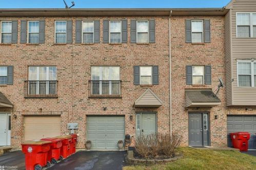 2440 Gillian Ln, Easton PA  18040-5819 exterior