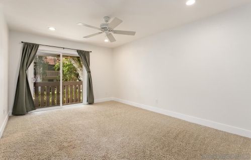 2707 Via Colima, Carlsbad CA  92010-1377 exterior