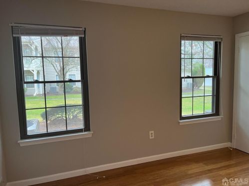 319 Wycoff Way, East Brunswick, NJ 08816-5655