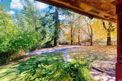 3932 Harrison Grade Rd, Sebastopol CA  95472-9359 exterior