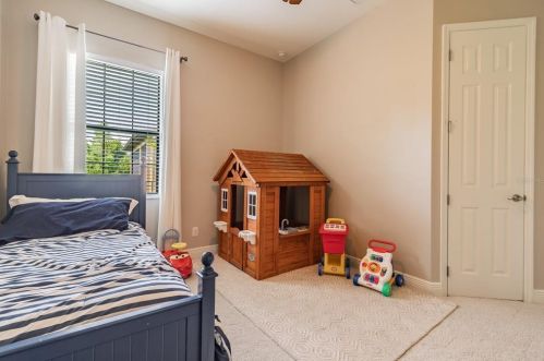 8147 Swiss Chard Cir, Land O Lakes FL  34637-7596 exterior