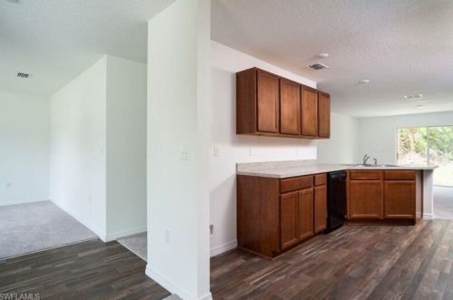 3723 3rd St, Lehigh Acres, FL 33936-0021