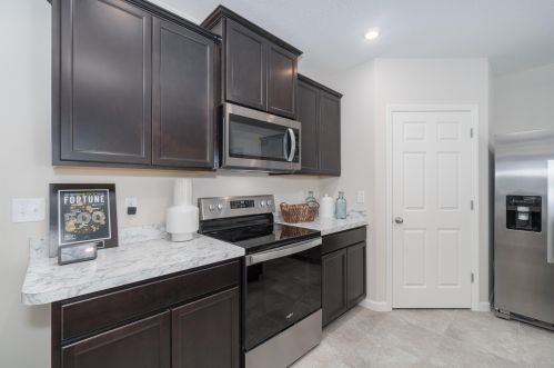 762 Altura St, Fort Pierce FL  34952-1302 exterior