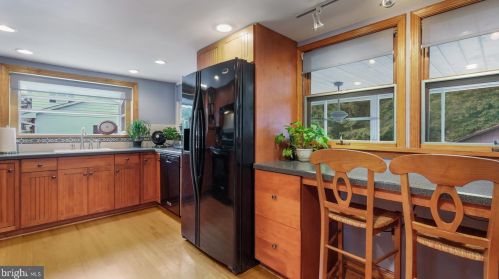 504 Hill Ave, Langhorne PA  19047-3949 exterior