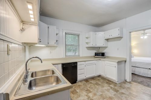 6332 29 Ave, Kenosha WI 53143-6601 exterior