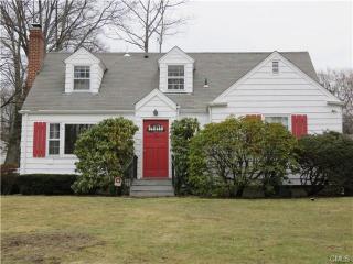 8 Walnut Ave, Norwalk CT  06851-5101 exterior