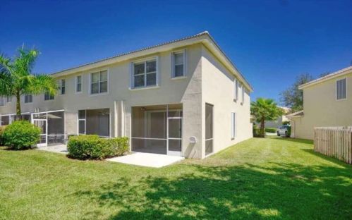 8127 Bellagio Ln, Boynton Beach FL  33472-2739 exterior