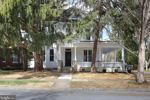 3620 Brisban St, Harrisburg, PA 17111-1944