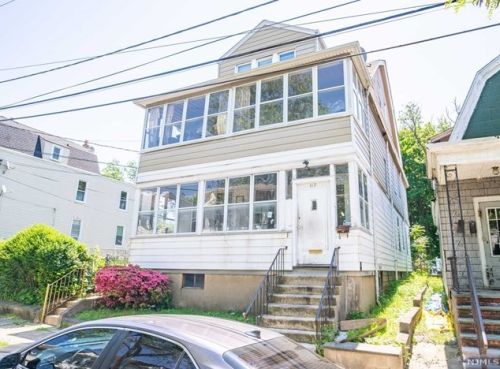 117 Berkshire Pl, Irvington NJ  07111-3059 exterior