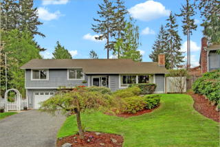 5604 145th Pl, Edmonds WA  98026-3726 exterior