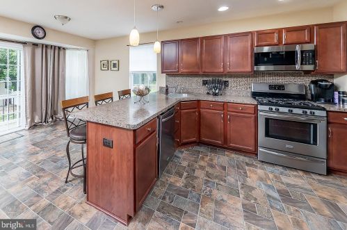 317 Guest Ave, Swedesboro NJ  08085-1011 exterior