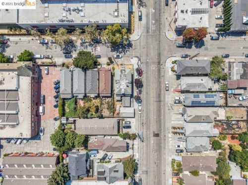 760 29th St, Oakland CA  94609-3514 exterior