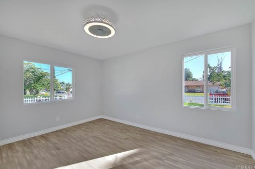 7106 Orch St, Riverside CA 92504-3958 exterior